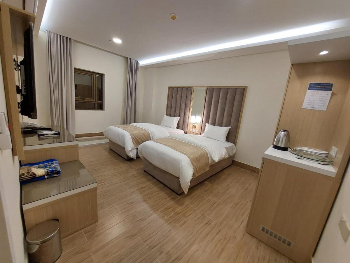 شقق كيان البستان للشقق المخدومة Al-Hasa Exterior foto